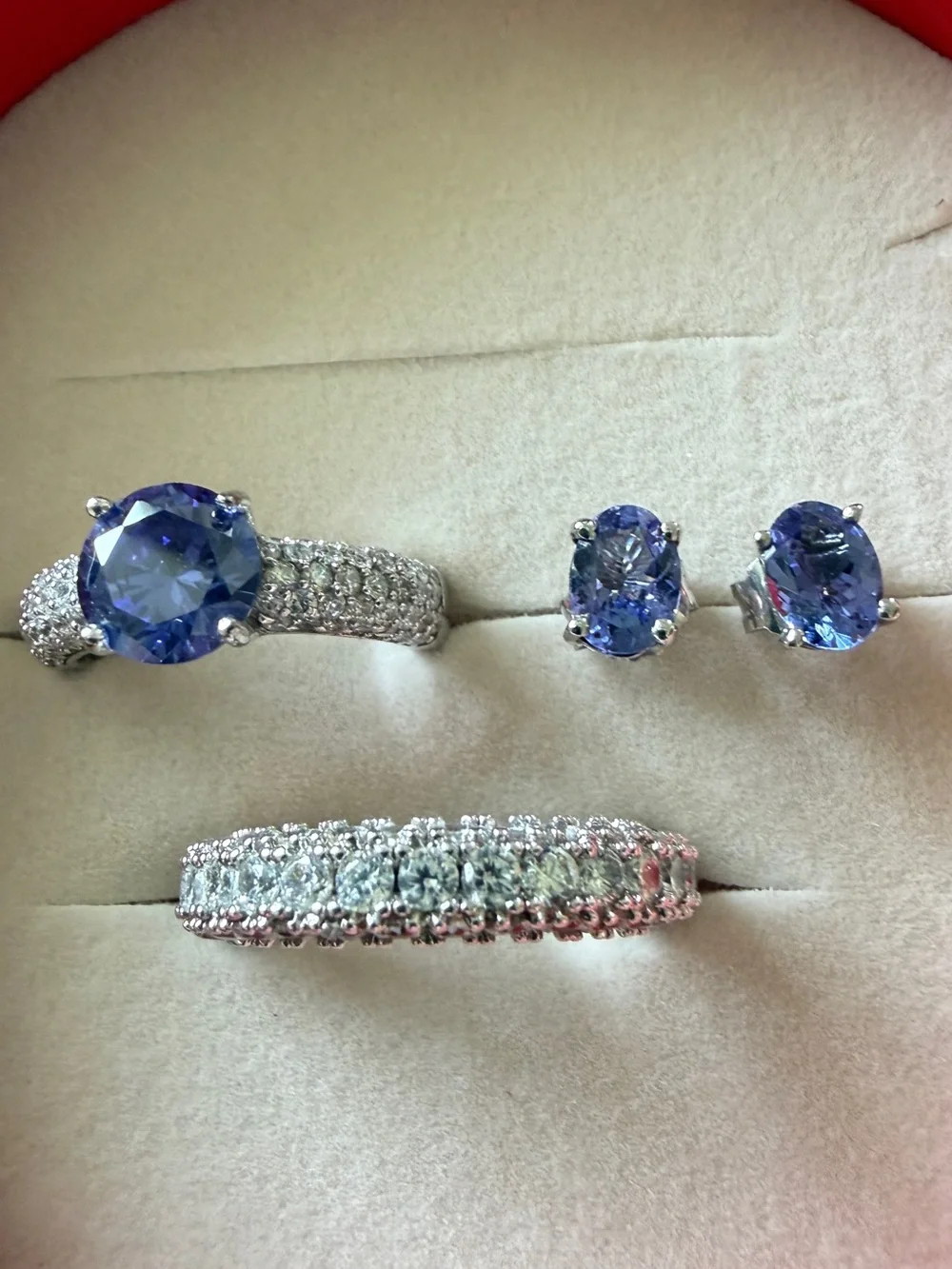 Silver and Tanzanite ring, matching tanzanite stud earrings, multi-row pave band